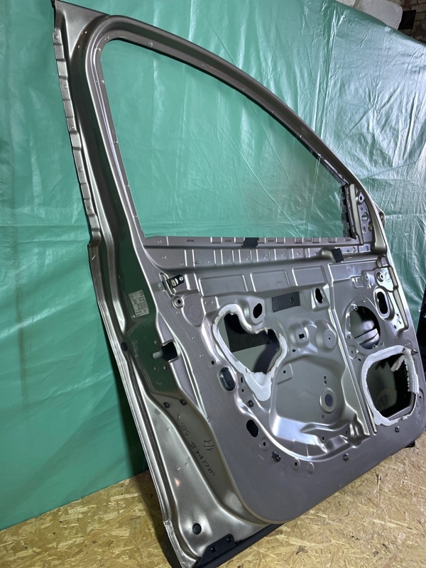 Дверь Renault Megan III 2012 хэтчбек