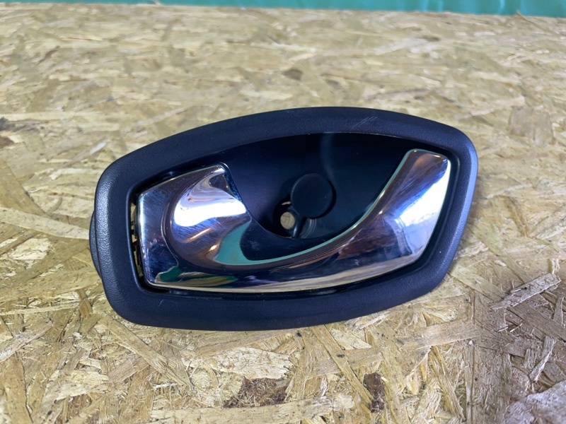 Ручка двери внутренняя Renault Megan III 2012 хэтчбек