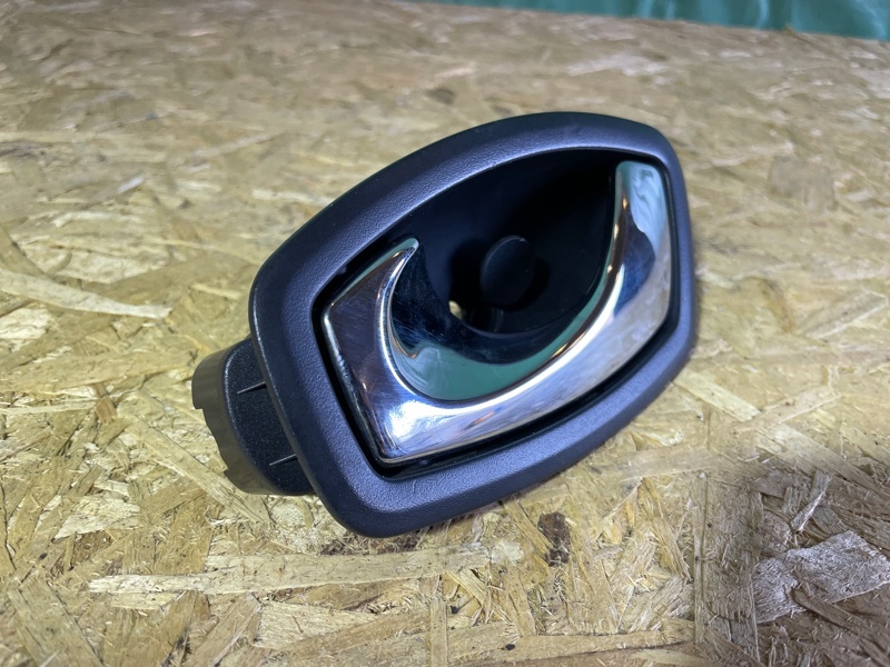 Ручка двери внутренняя Renault Megan III 2012 хэтчбек