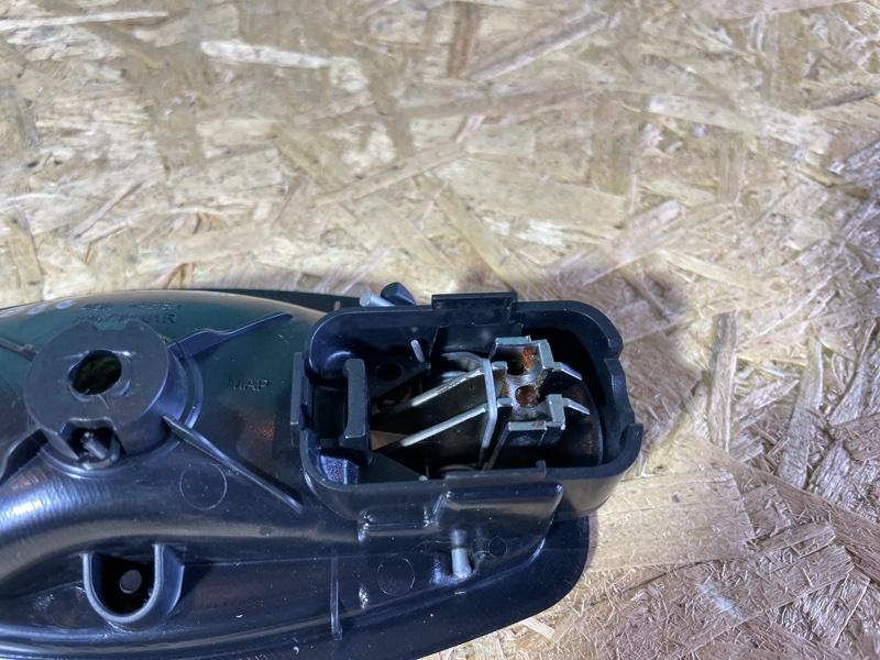 Ручка двери внутренняя Renault Megan III 2012 хэтчбек
