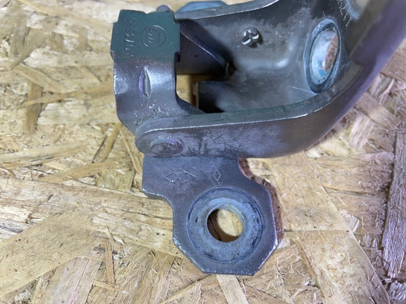 Петля двери верхняя Renault Megan III 2012 хэтчбек