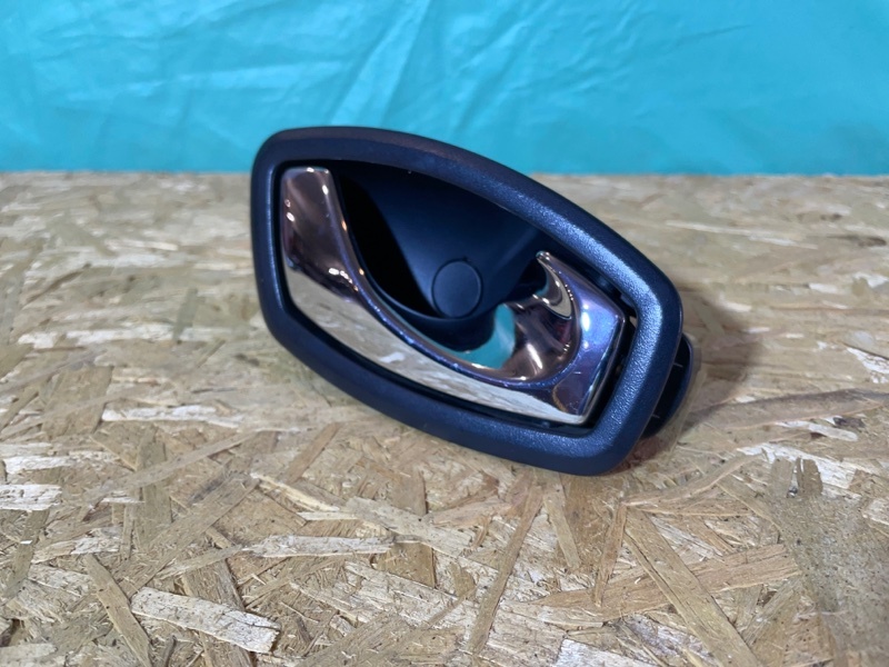 Ручка двери внутренняя Renault Megan III 2012 хэтчбек