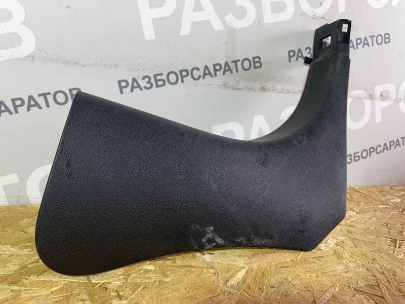 Обшивка порога Renault Megan III 2012 хэтчбек