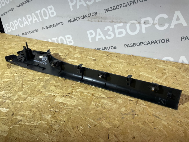 Накладка порога внутренняя Renault Megan III 2012 хэтчбек
