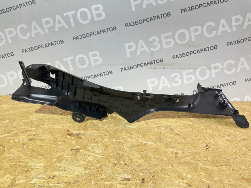 Накладка порога внутренняя Renault Megan III 2012 хэтчбек