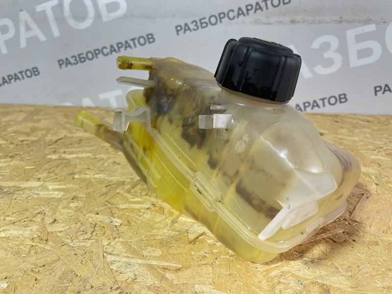 Бачок расширительный Renault Megan III 2012 хэтчбек