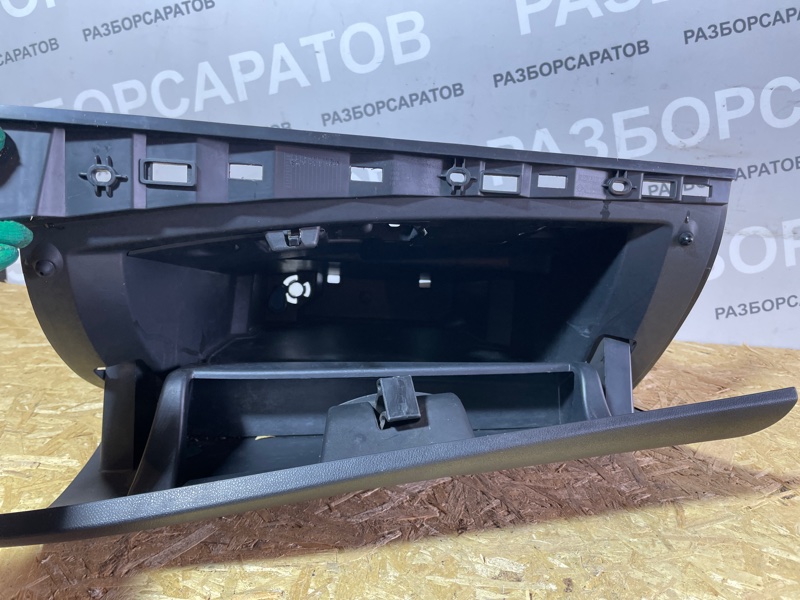 Бардачок Renault Megan III 2012 хэтчбек