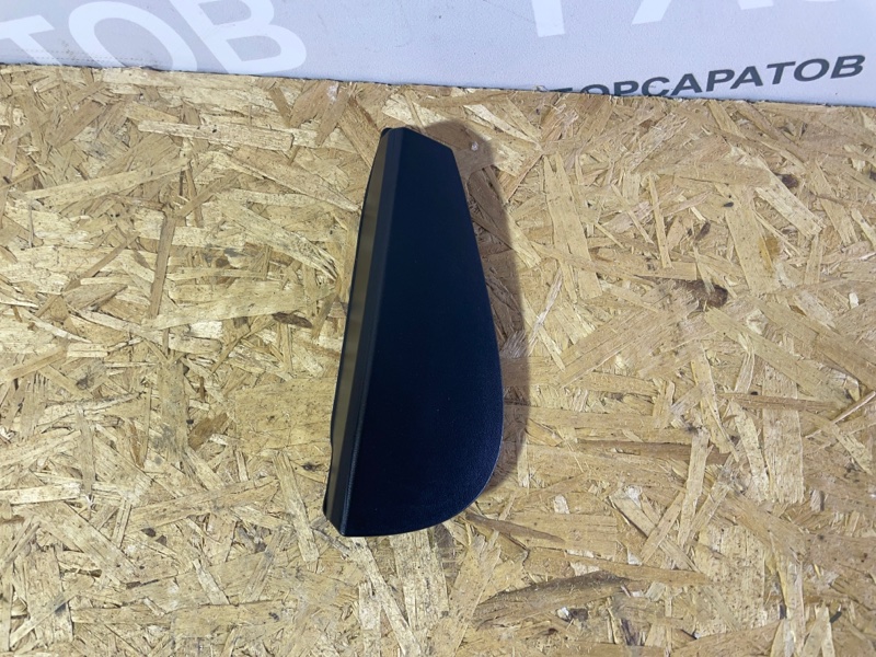 Накладка крыла Renault Megan III 2012 хэтчбек
