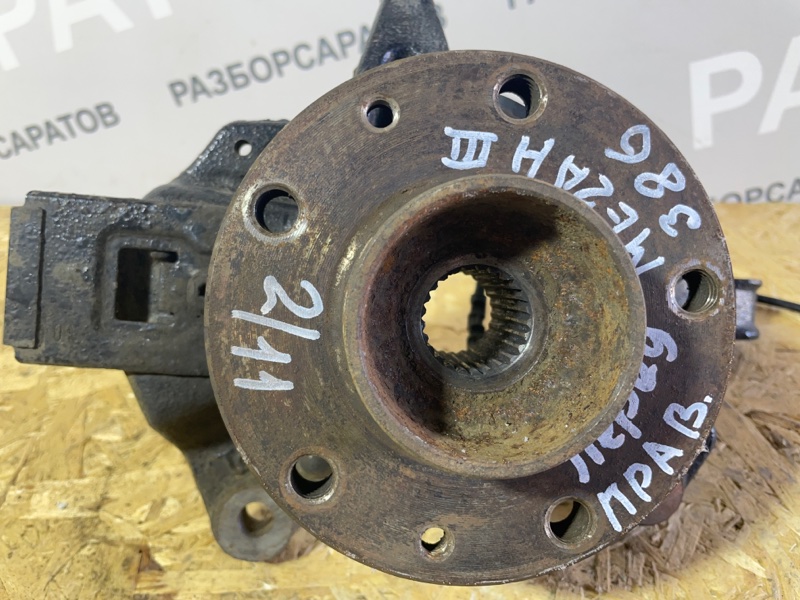 Кулак поворотный Renault Megan III 2012 хэтчбек