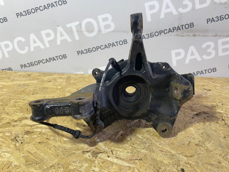 Кулак поворотный Renault Megan III 2012 хэтчбек