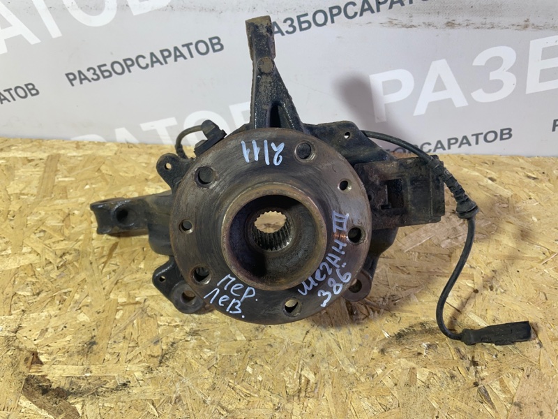 Кулак поворотный Renault Megan III 2012 хэтчбек