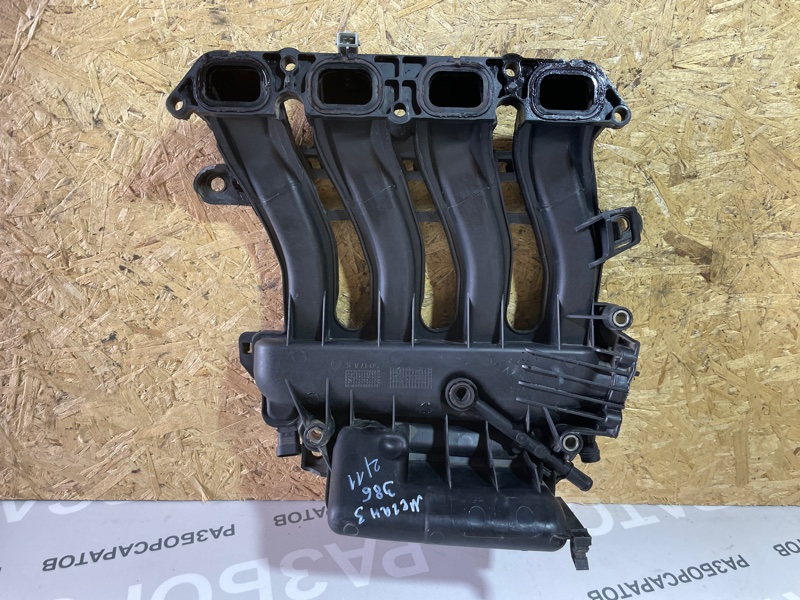 Коллектор впускной Renault Megan III 2012 хэтчбек