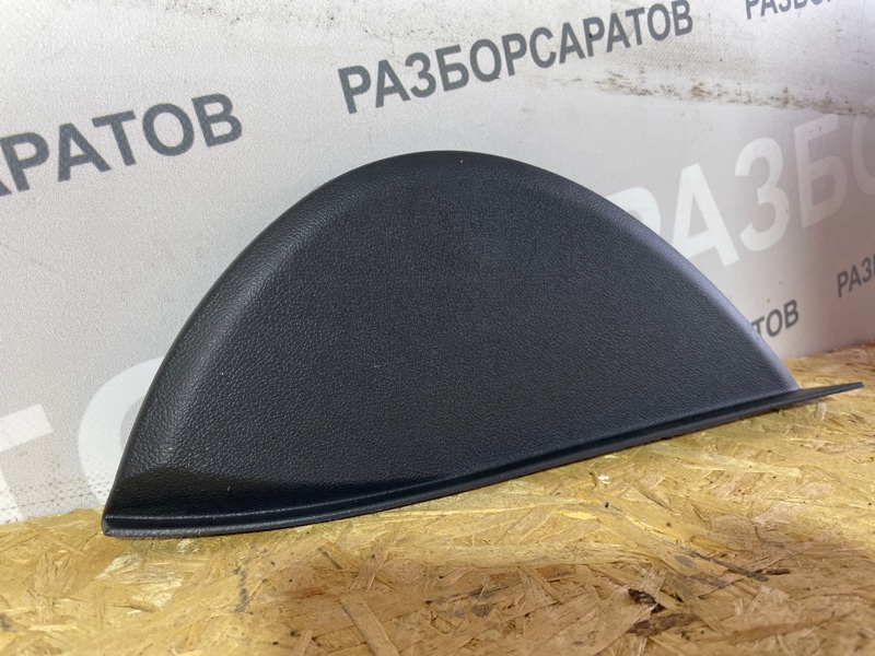 Накладка торпедо Renault Megan III 2012 хэтчбек