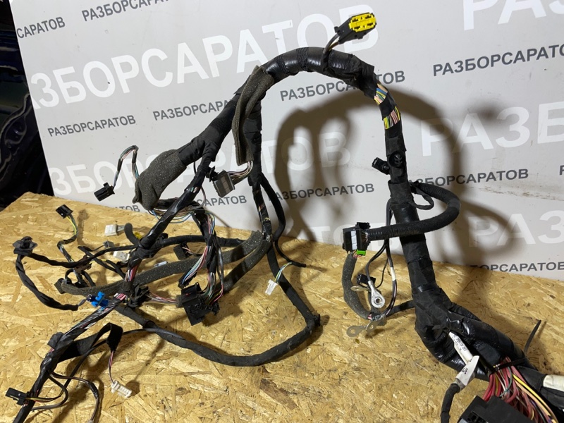Проводка подпанельная с дефектом Renault Megan III 2012 хэтчбек