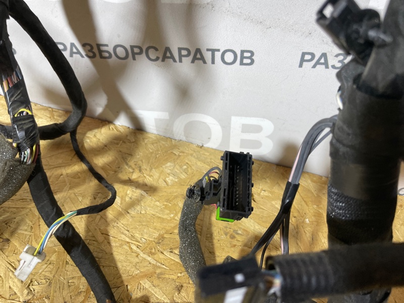 Проводка подпанельная с дефектом Renault Megan III 2012 хэтчбек