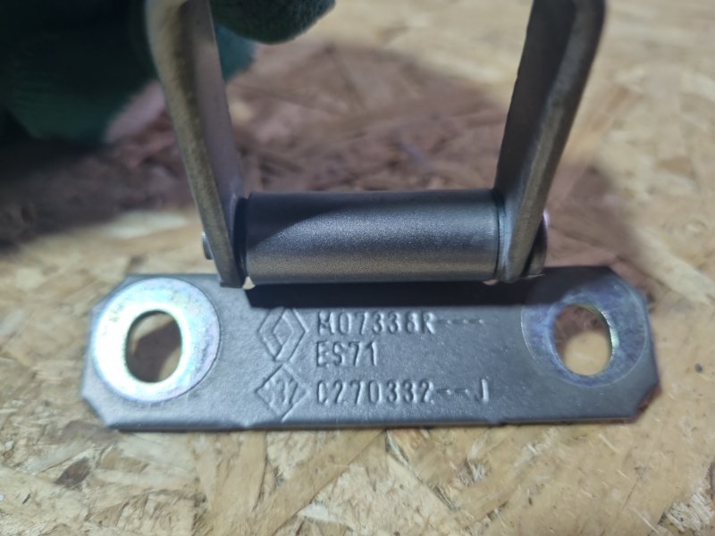 Петля двери багажника Renault Megan III 2012 хэтчбек