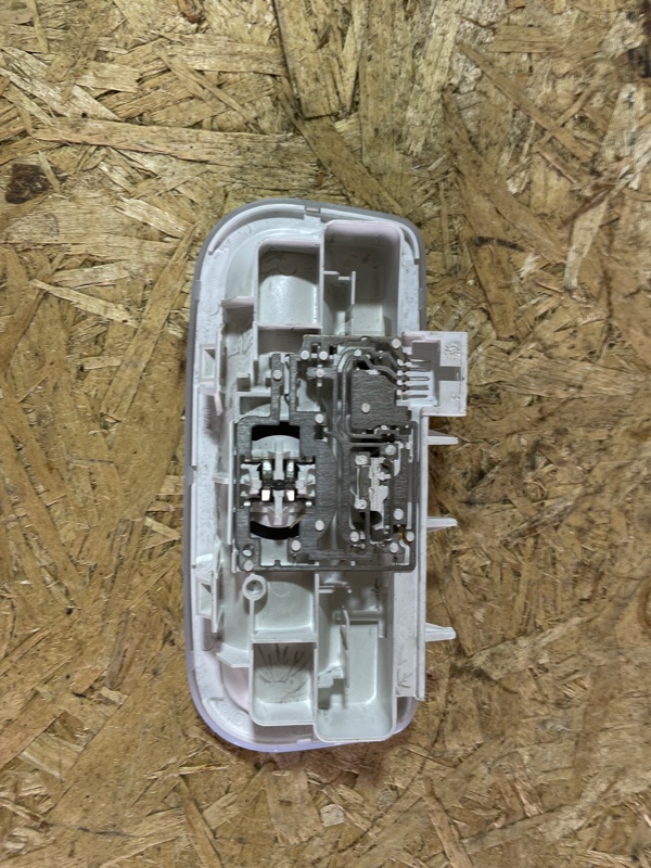 Плафон салона Renault Megan III 2012 хэтчбек