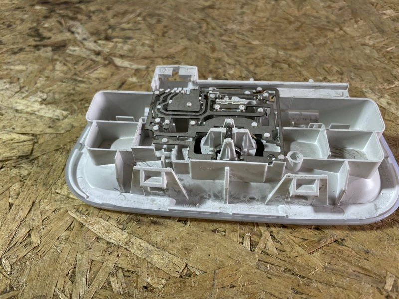 Плафон салона Renault Megan III 2012 хэтчбек