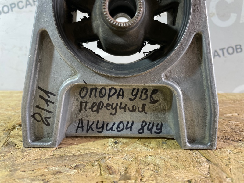 Опора двигателя Ssangyong Action 2011
