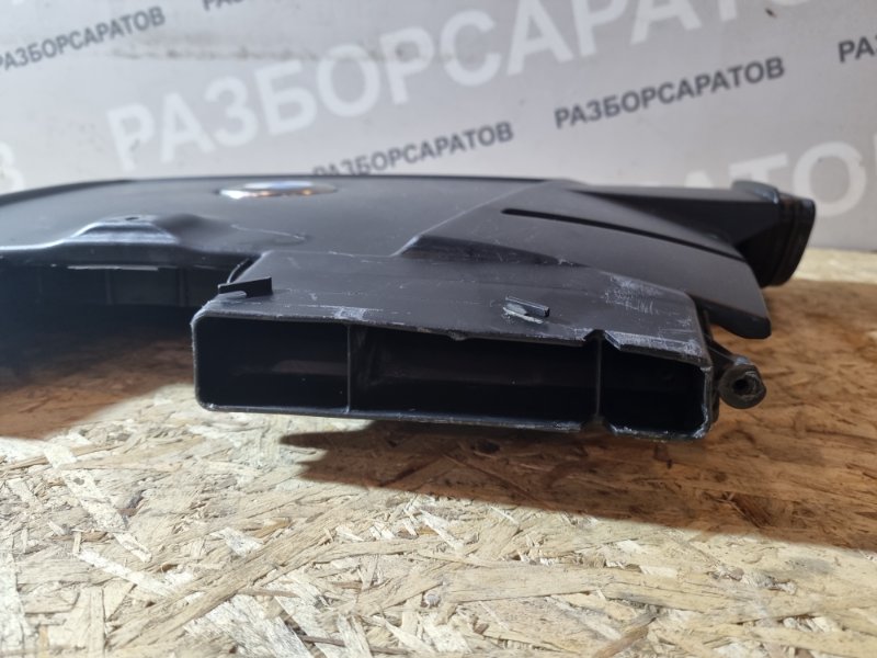 Воздухозаборник BMW 3 E90 2011 седан