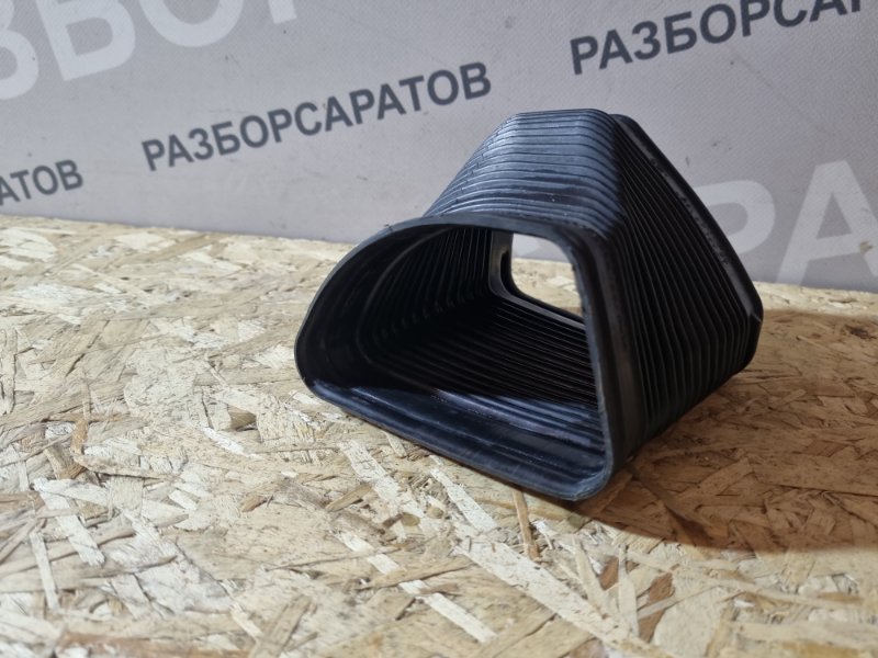 Патрубок воздухозаборника BMW 3 E90 2011 седан
