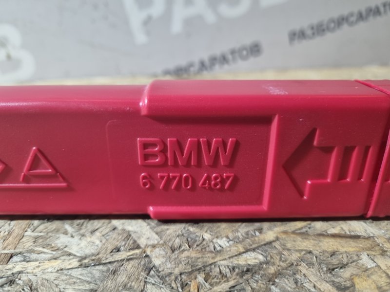 Знак аварийной остановки BMW 3 E90 2011 седан