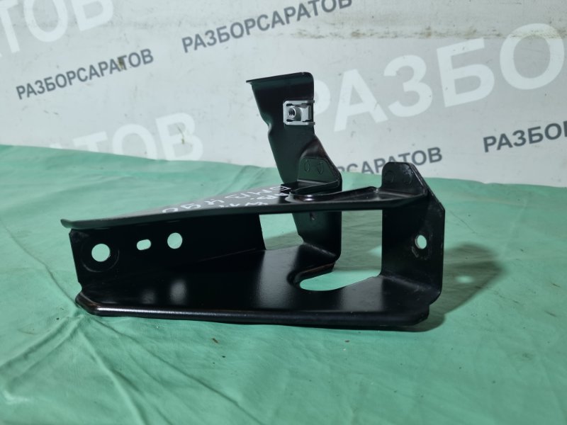 Кронштейн замка капота BMW 3 E90 2011 седан