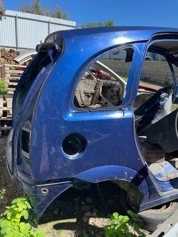 Четверть Opel Meriva A 2007