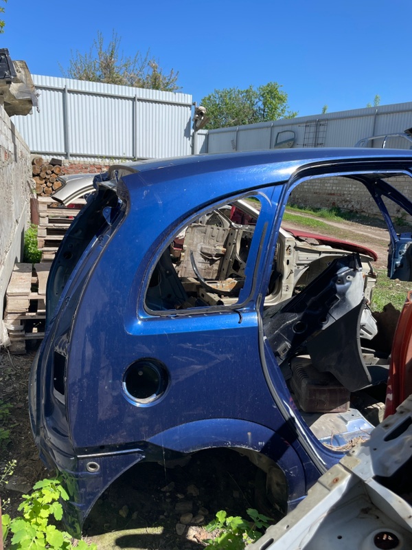 Четверть Opel Meriva A 2007