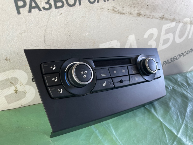 Блок управления кондиционером BMW 3 E90 2011 седан