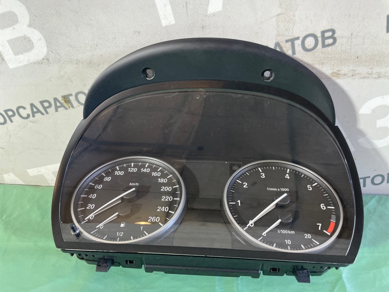 Щиток приборов BMW 3 E90 2011 седан