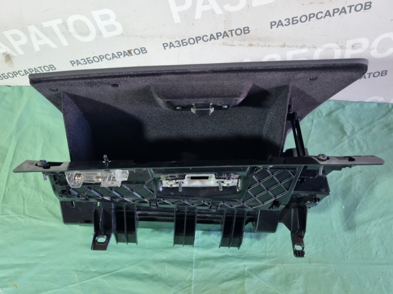 Бардачок BMW 3 E90 2011 седан