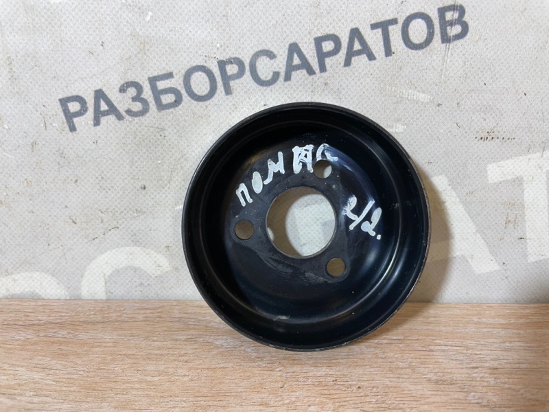 Шкив помпы Ford Focus 2007 хэтчбек