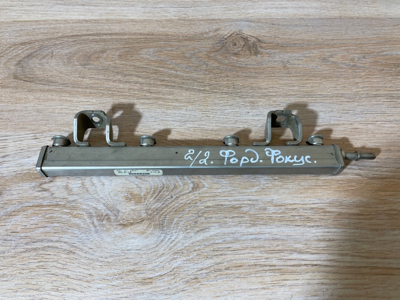 Рампа топливная Ford Focus 2007 хэтчбек