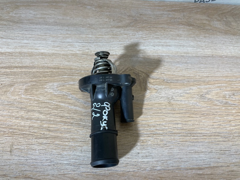 Корпус термостата Ford Focus 2007 хэтчбек