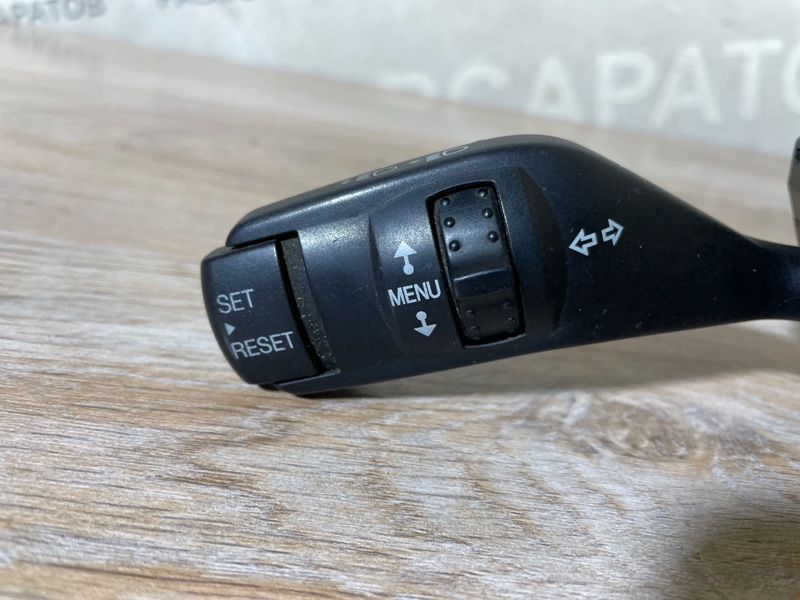 Переключатель подрулевой поворотов Ford Focus 2007 хэтчбек