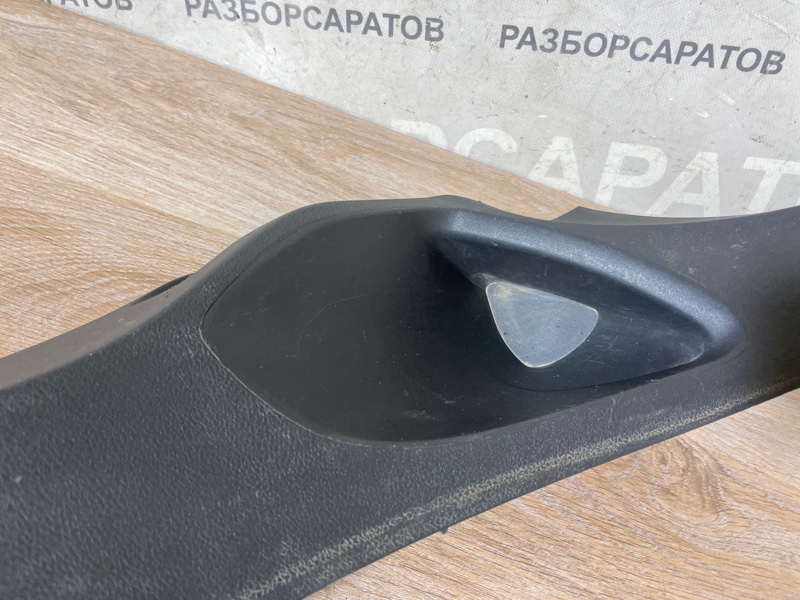 Обшивка стойки Ford Focus 2007 хэтчбек