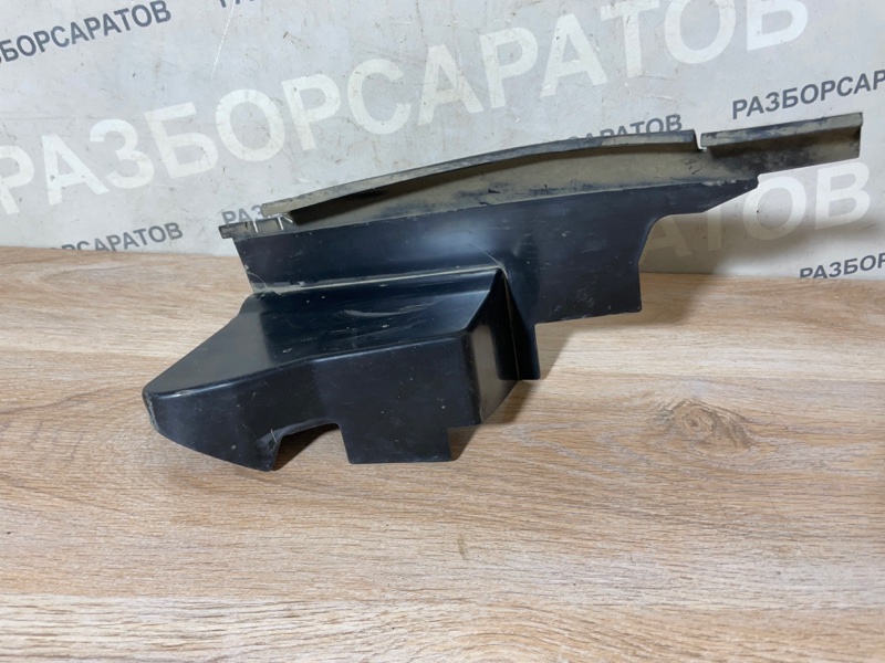 Дефлектор радиатора Ford Focus 2007 хэтчбек