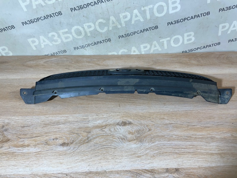 Решетка радиатора Ford Focus 2007 хэтчбек