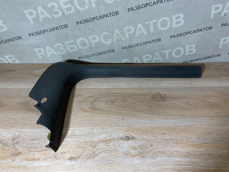 Накладка порога (внутренняя) Ford Focus 2007 хэтчбек