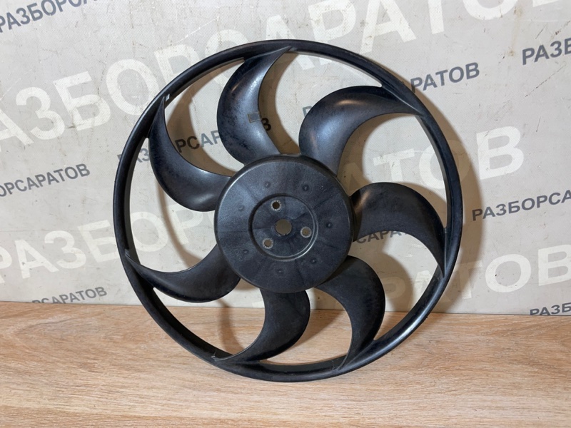 Крыльчатка вентилятора Ford Focus 2007 хэтчбек