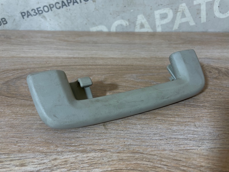 Ручка внутренняя потолочная Ford Focus 2007 хэтчбек