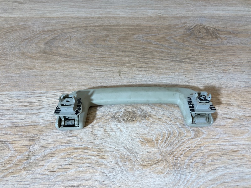 Ручка потолочная Ford Focus 2007 хэтчбек