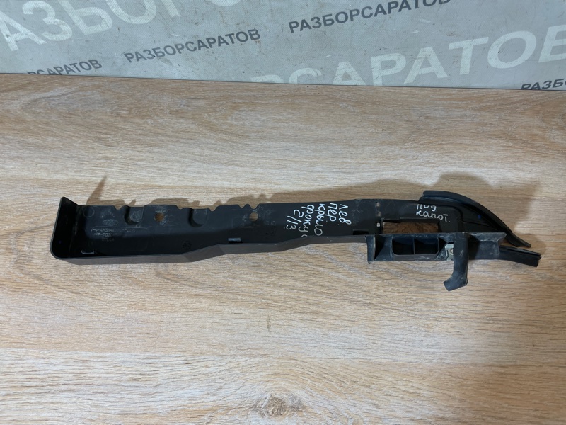 Накладка крыла Ford Focus 2007 хэтчбек