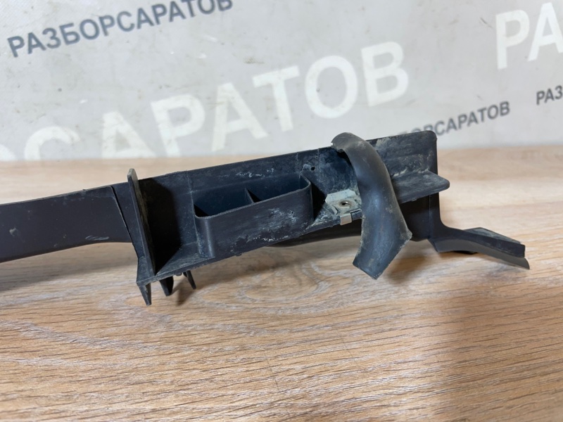 Накладка крыла Ford Focus 2007 хэтчбек