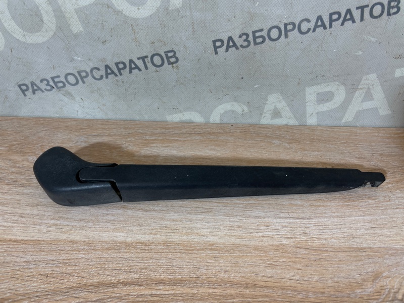 Поводок стеклоочистителя Ford Focus 2007 хэтчбек