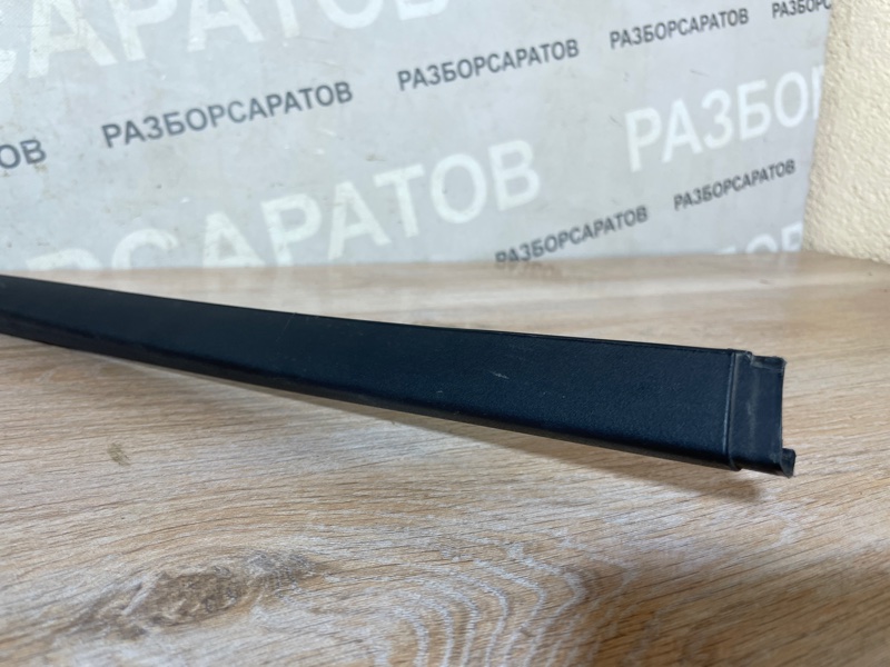 Накладка рамки двери Ford Focus 2007 хэтчбек