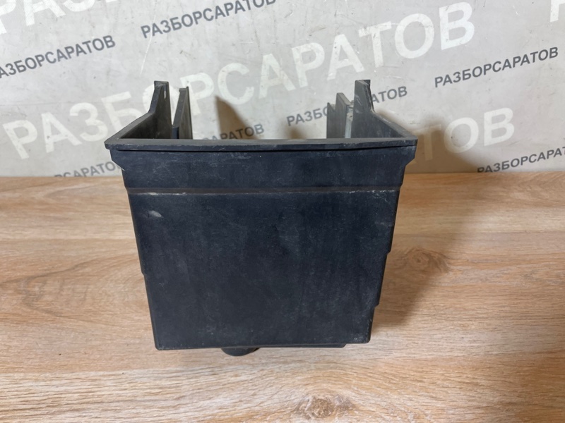 Крепление АКБ Ford Focus 2007 хэтчбек