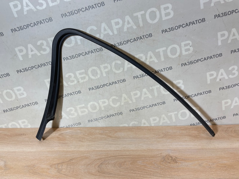Накладка рамки двери Ford Focus 2007 хэтчбек