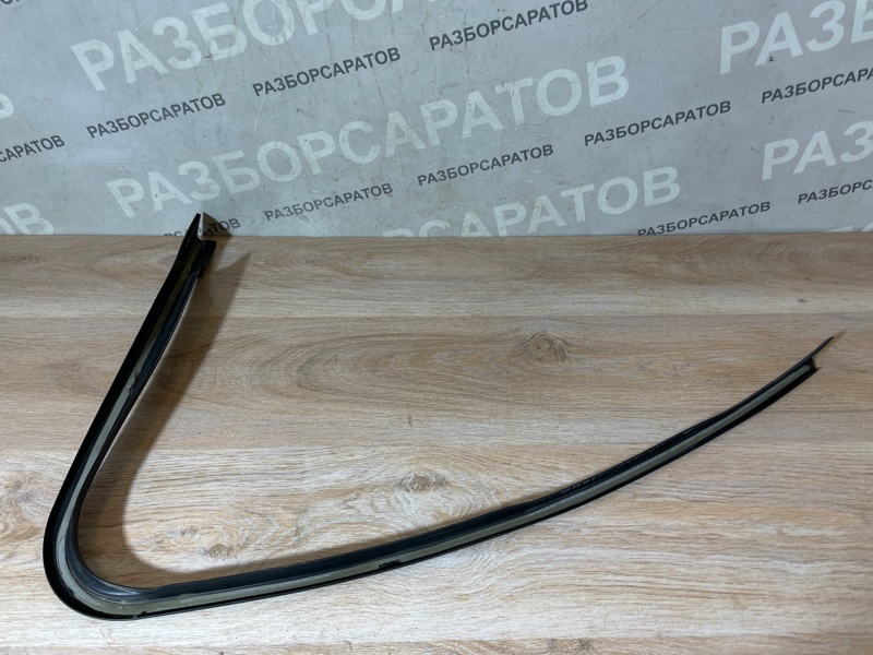 Накладка рамки двери Ford Focus 2007 хэтчбек